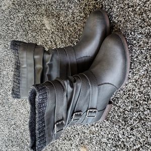 Boots ( ankle boots)